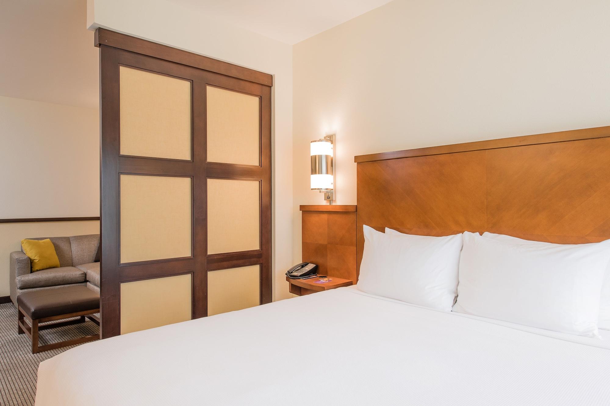 Hyatt Place Charleston Airport / Convention Center Норт Чарлстън Екстериор снимка